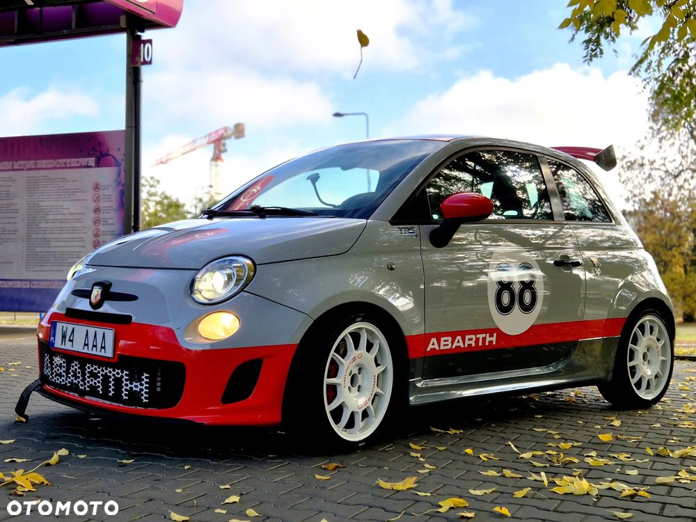 Abarth 595 ver-1-8ts-impression - 13