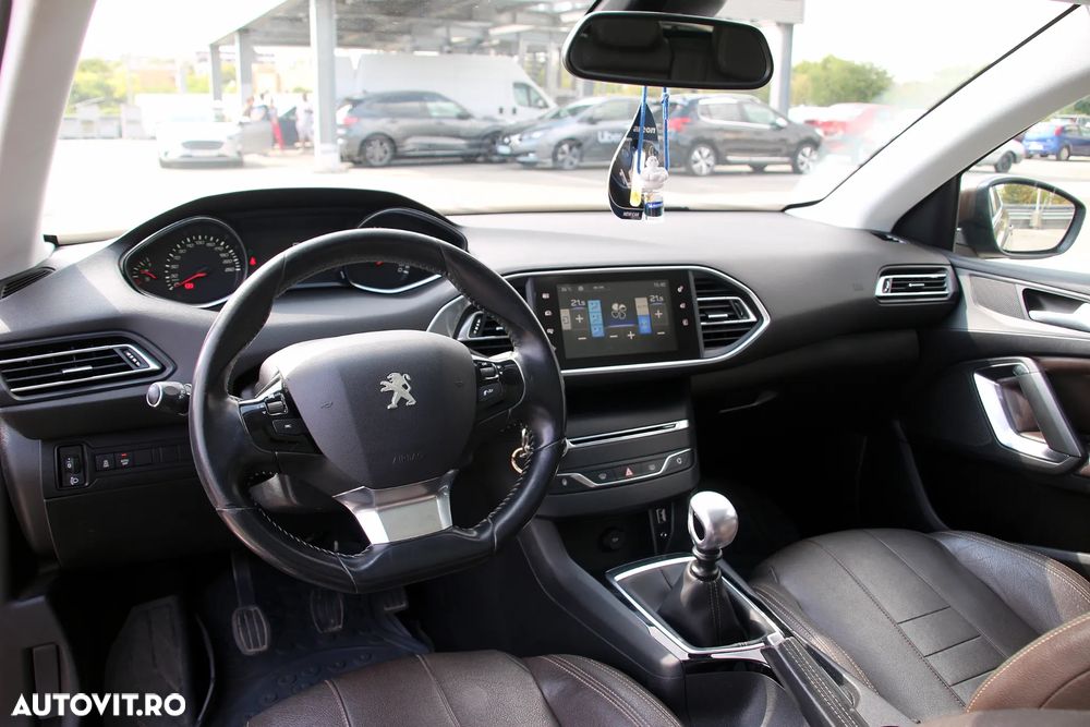Peugeot 308 SW BlueHDi 120 Stop & Start Winter Edition - 2