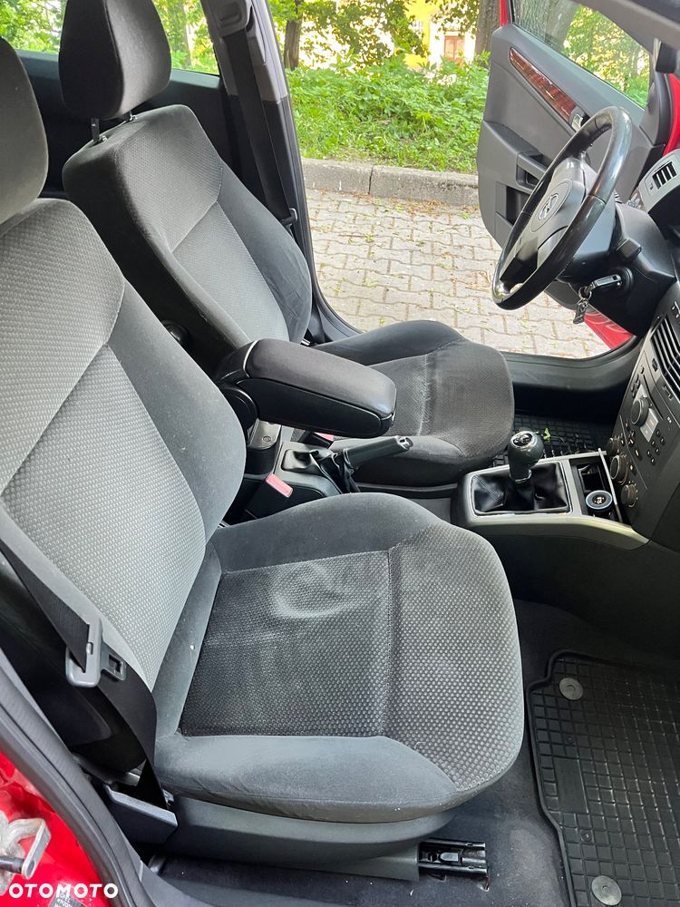 Opel Astra - 12