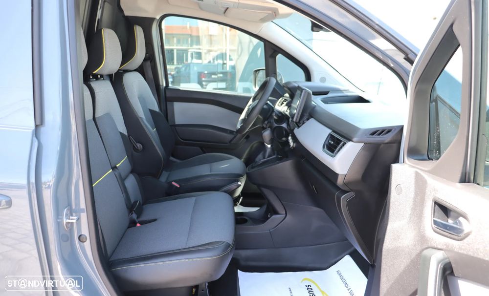 Renault Kangoo 1.3 TCe EDC - 3 Lugares / Cx Auto / IVA Dedutível - 11
