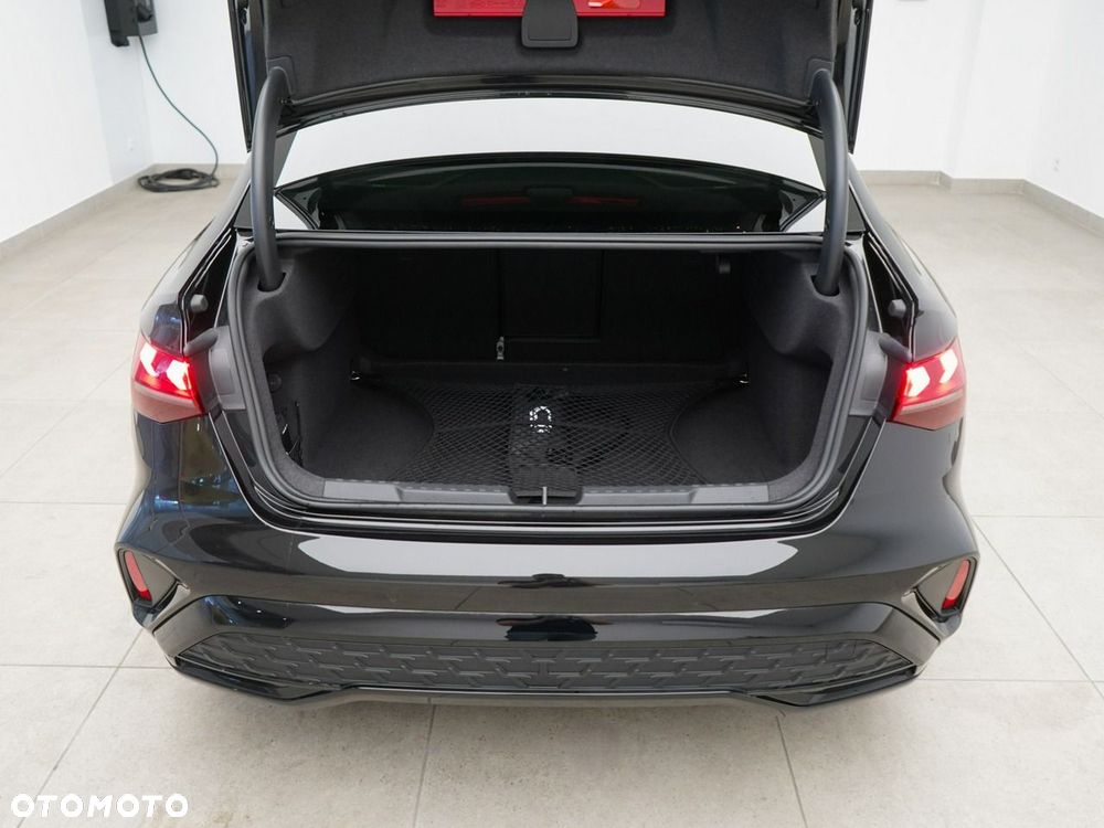 Audi A3 Limousine - 11