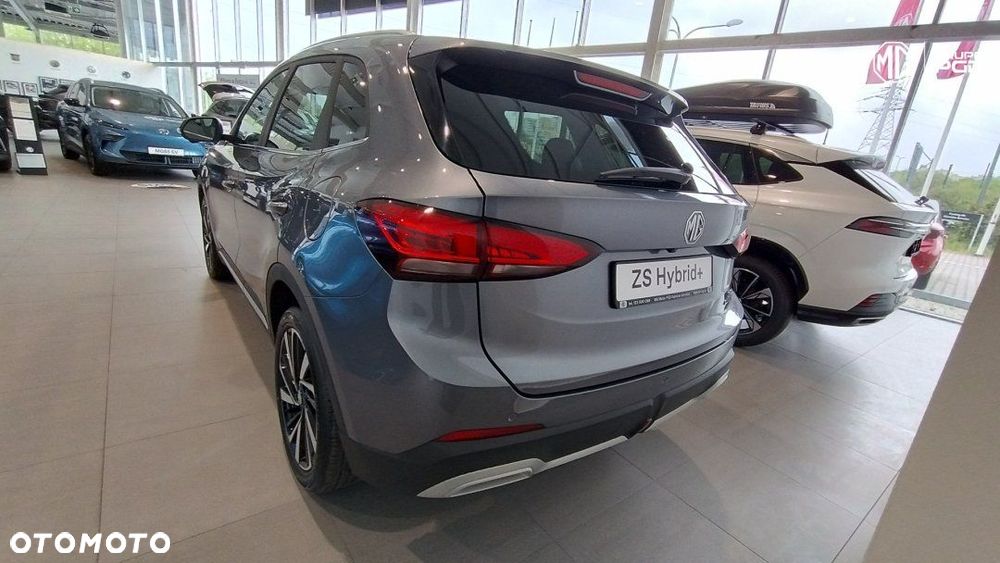 MG ZS - 5