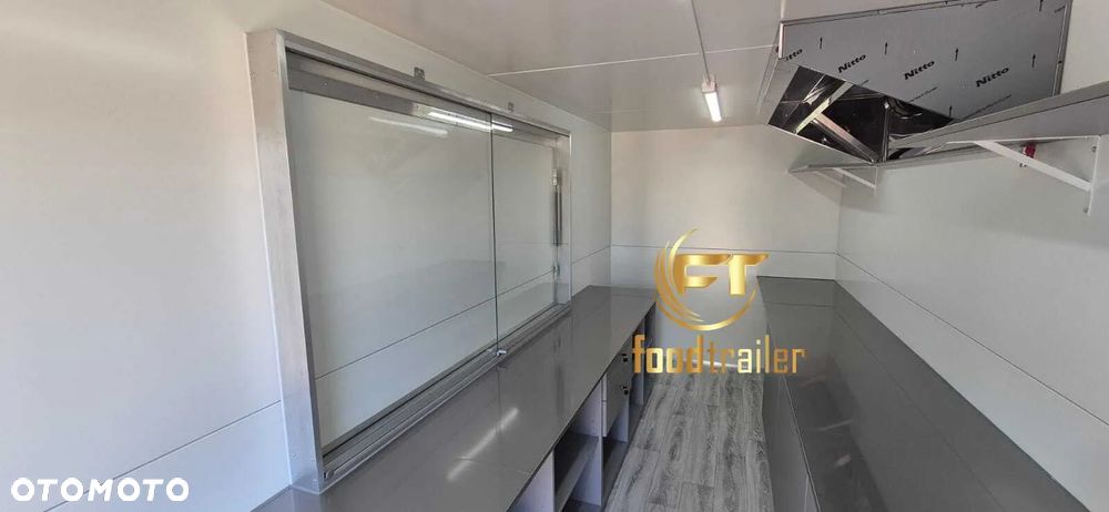 Inny foodtrailer - 32