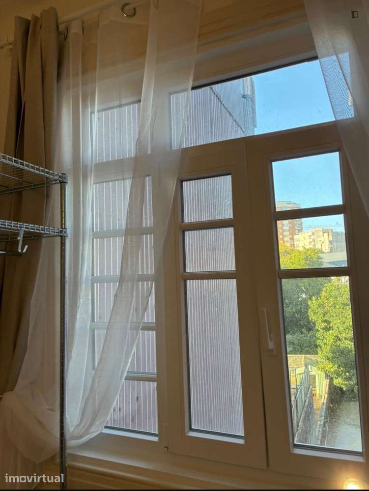 Quarto - localizado em Cedofeita Porto - Grande imagem: 5/12