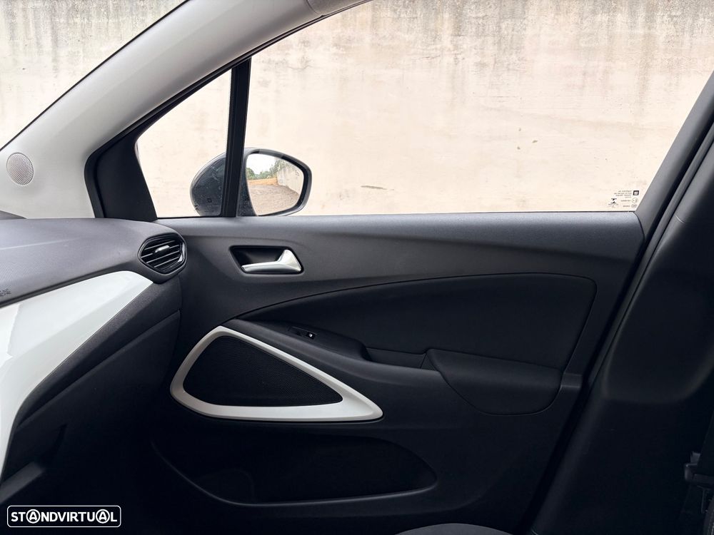 Opel Crossland X 1.2 T 120 Anos - 26