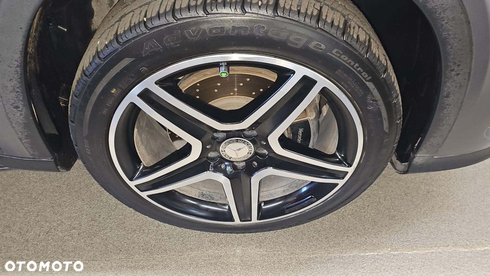 Mercedes-Benz GLA 220 4-Matic - 13