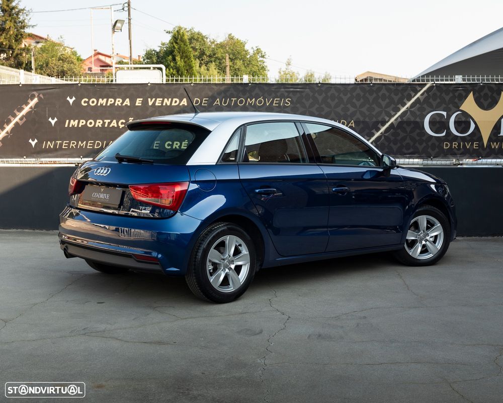 Audi A1 Sportback 1.0 TFSI Design - 4