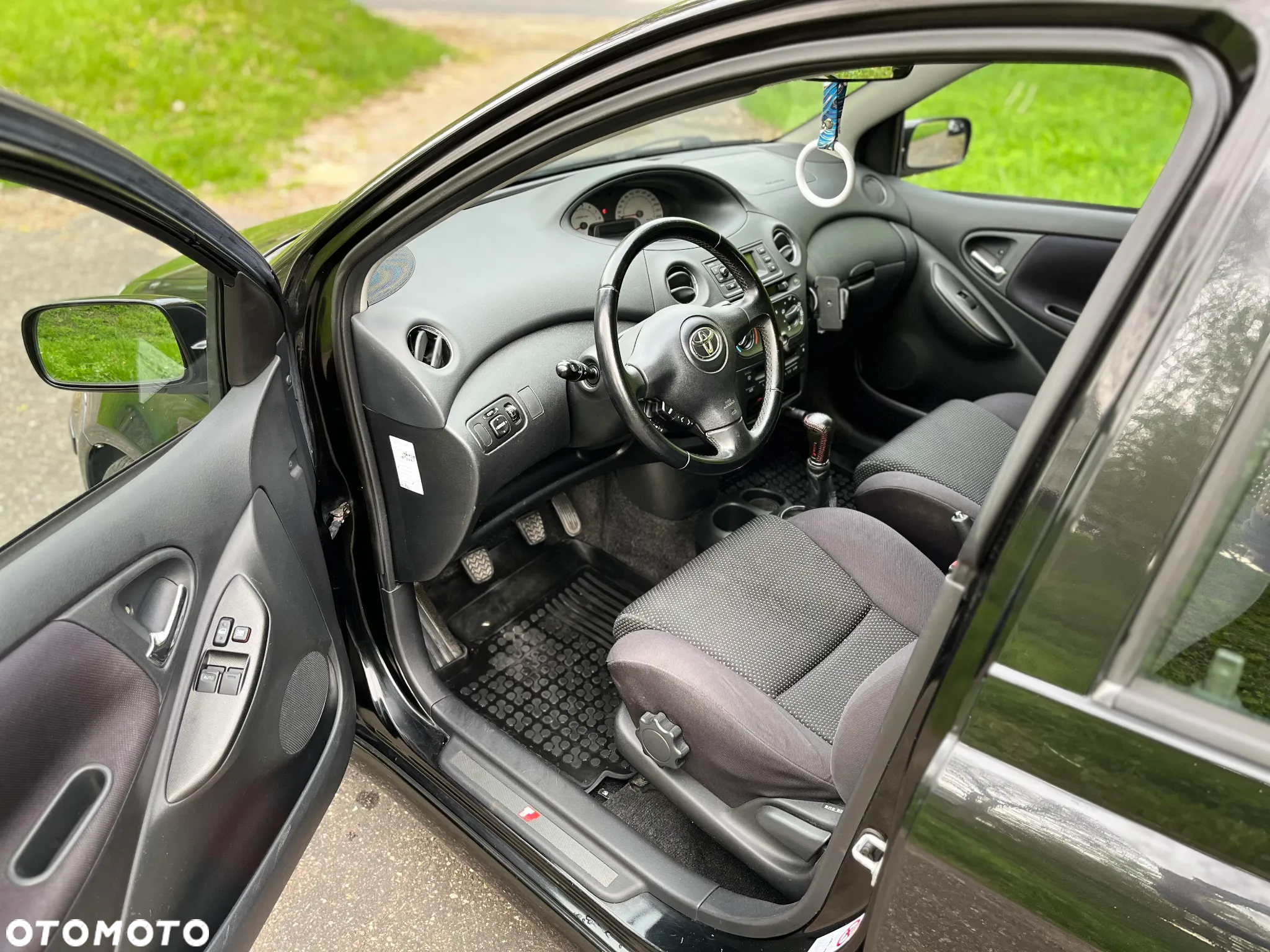 Toyota Yaris 1.5 TSport - 6