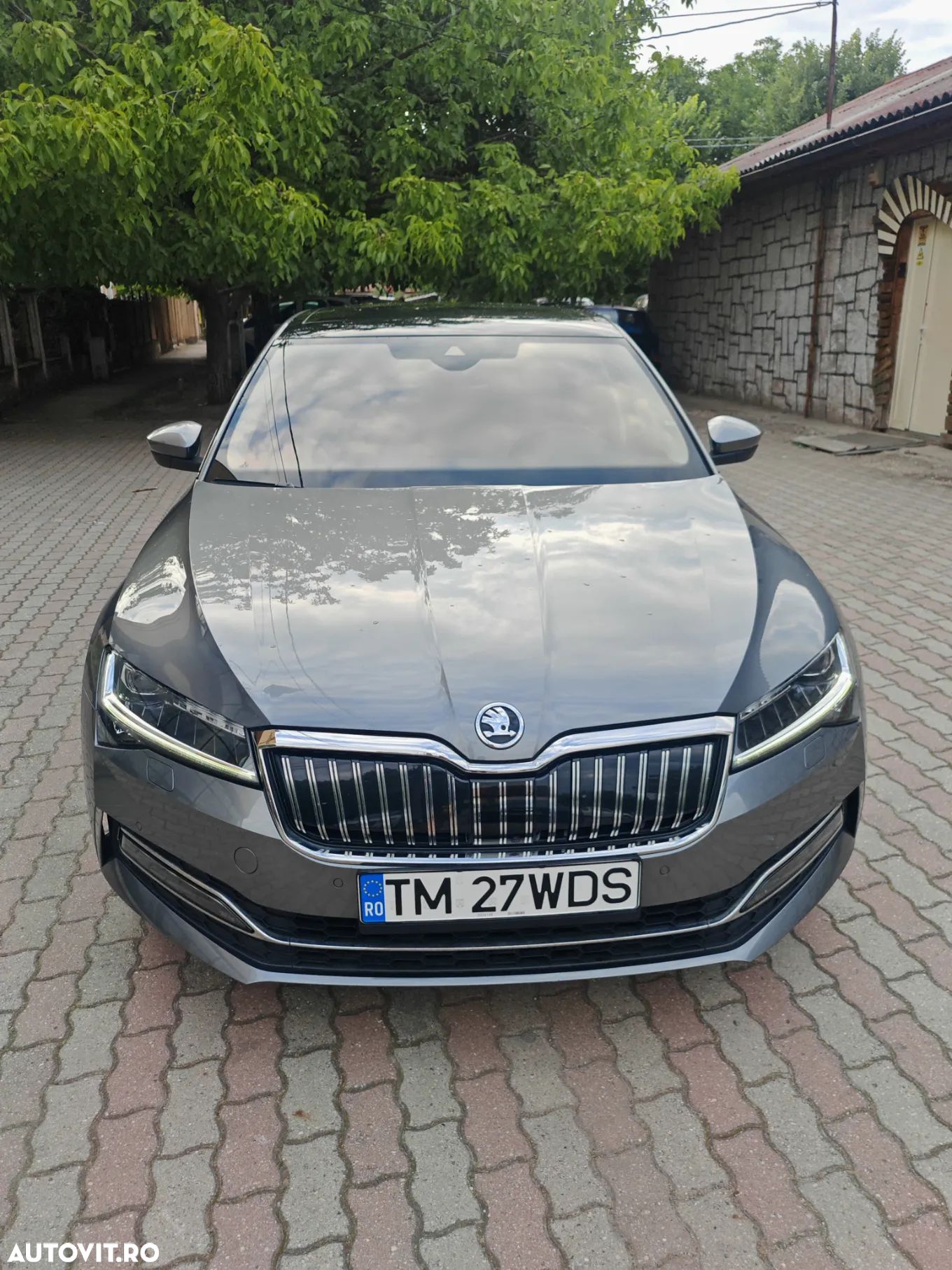 Skoda Superb - 1