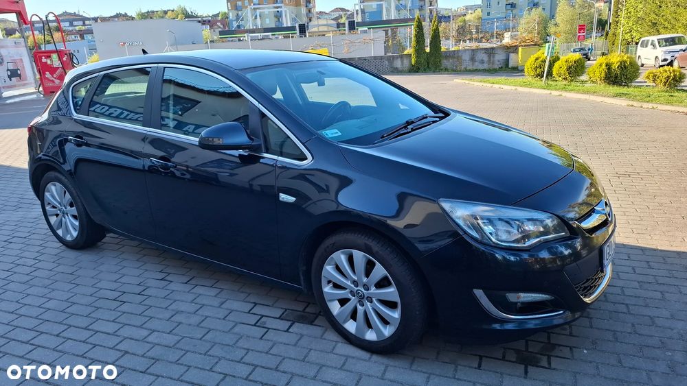Opel Astra 1.4 T Cosmo - 6