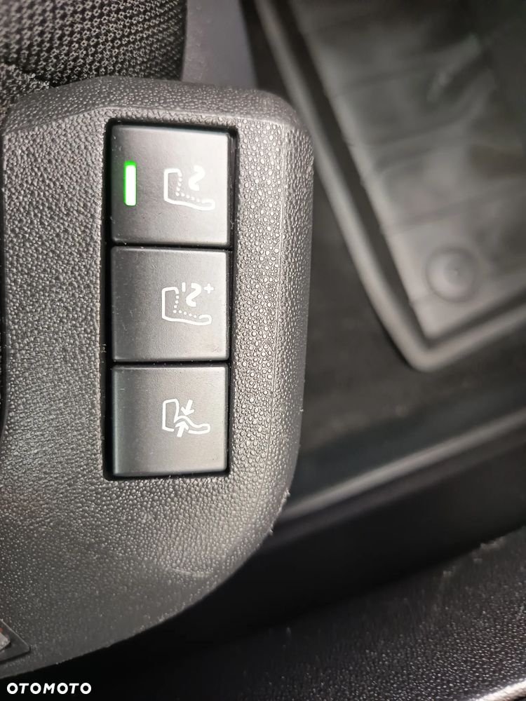 Citroën C4 Grand Picasso BlueHDi 150 EAT6 SHINE - 29