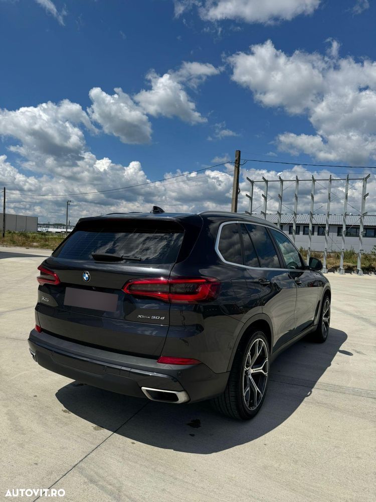 BMW X5 xDrive30d - 13