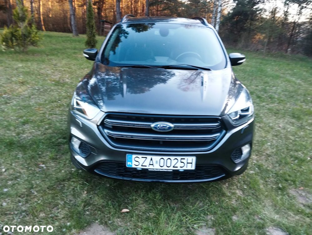 Ford Kuga - 13