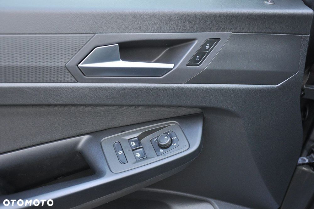 Ford Tourneo Connect 2.0 EcoBlue Active - 13