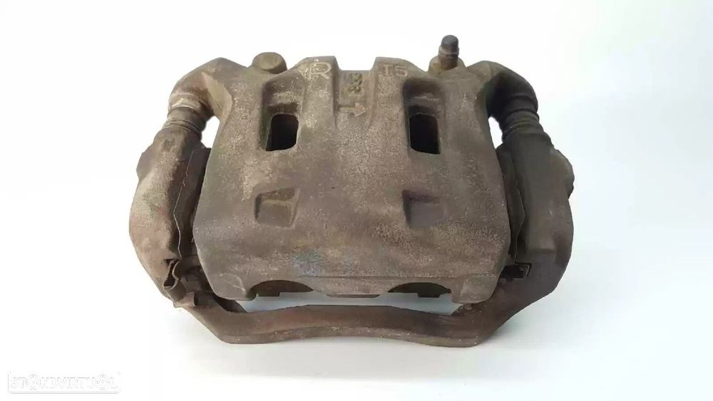 PINÇA TRAVÃO FRONTAL DIREITA NISSAN PATHFINDER III 2008 -41001EB30A - 2