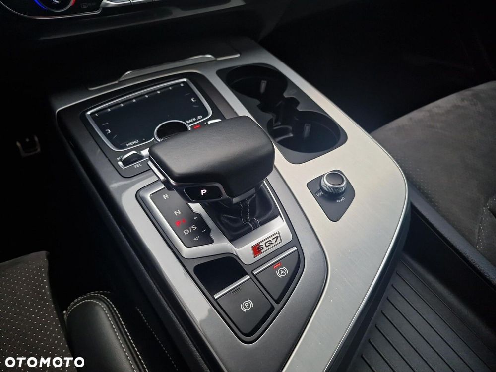 Audi SQ7 4.0 TDI Quattro Tiptronic - 23