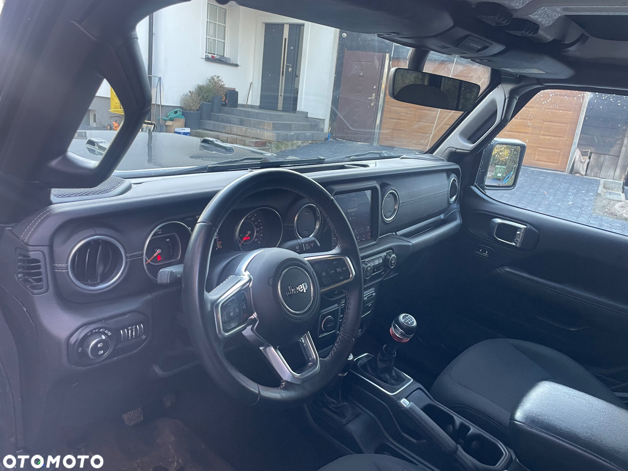 Jeep Wrangler - 6