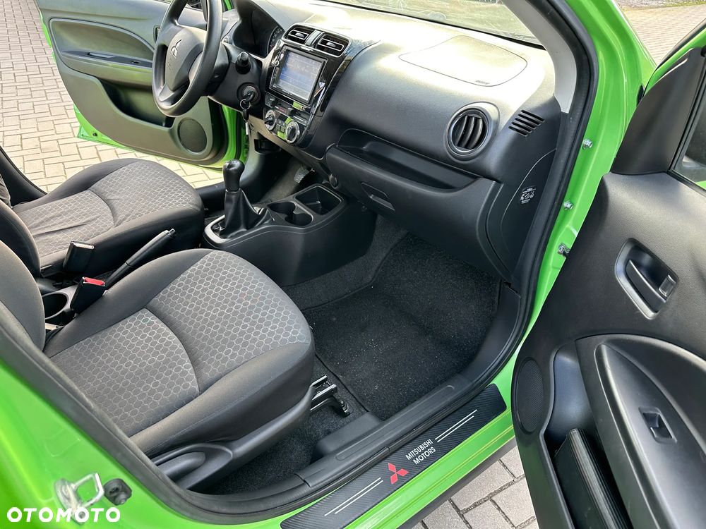 Mitsubishi Space Star - 22