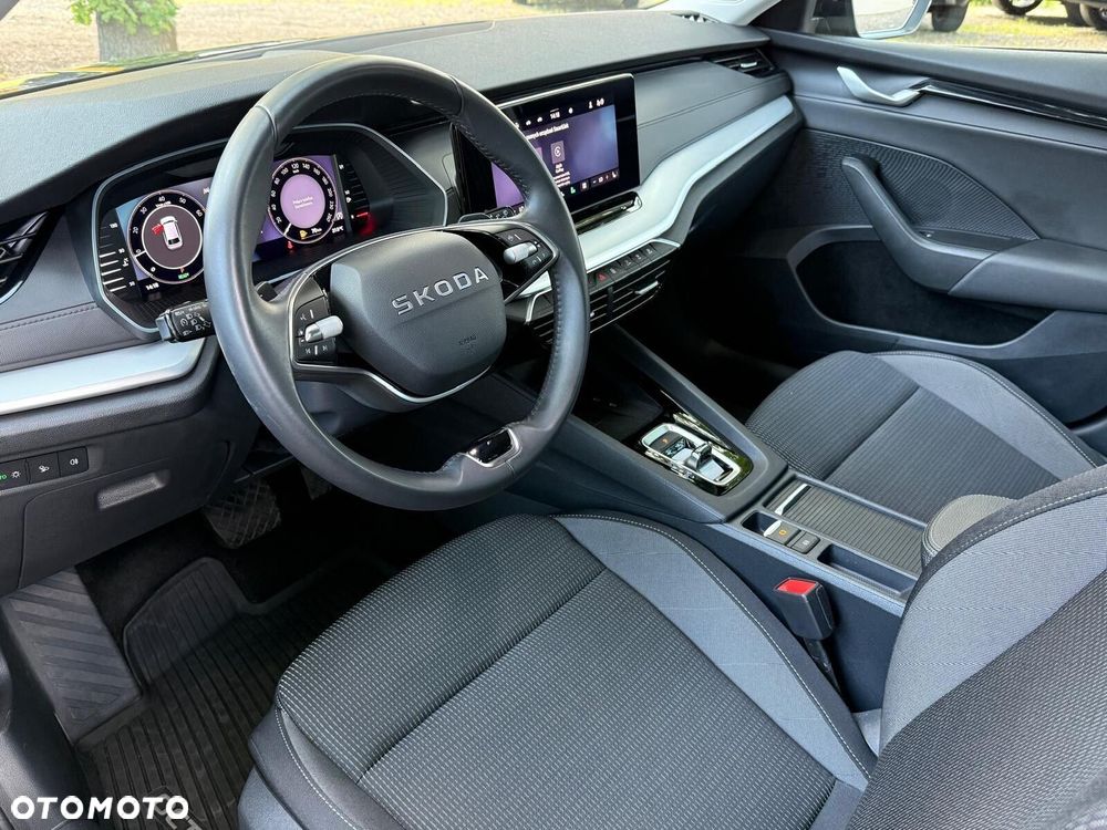 Skoda Octavia 1.5 TSI mHEV Selection DSG - 11