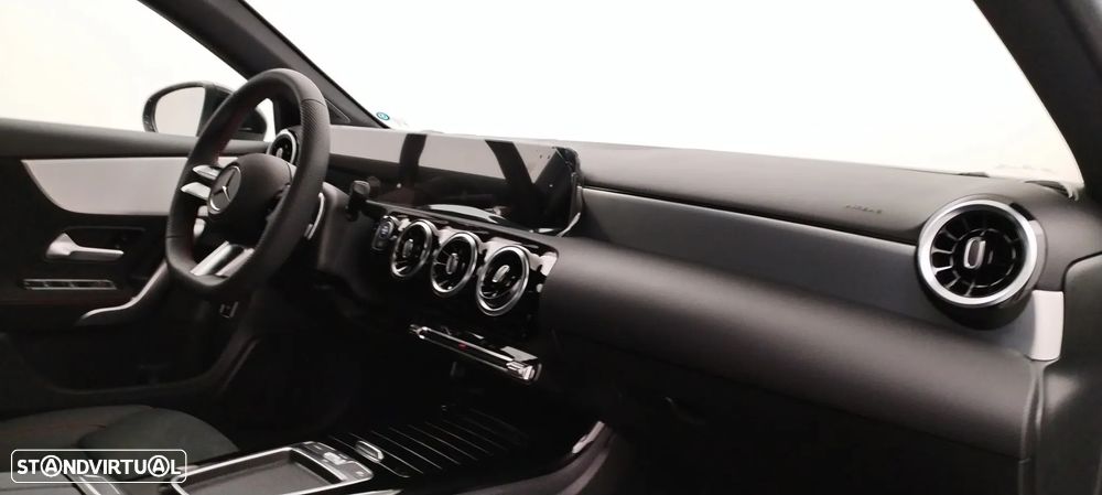 Mercedes-Benz A 200 Limousine Standard - 21