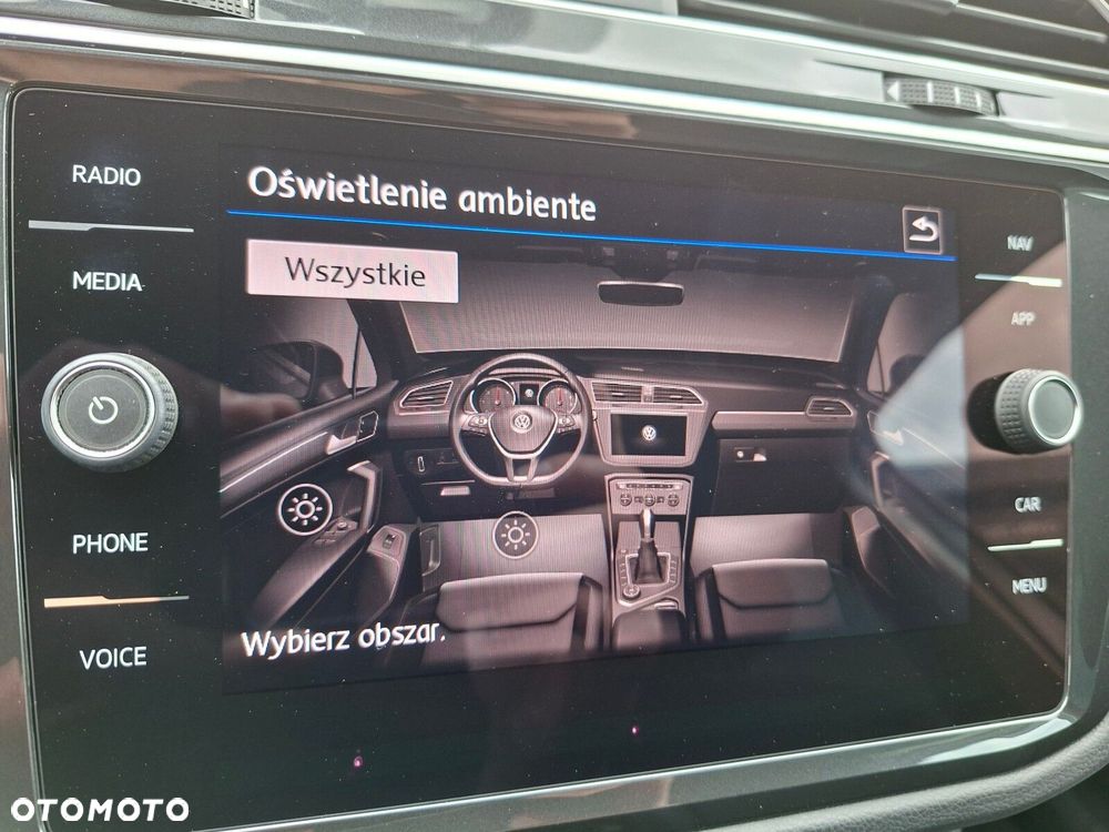 Volkswagen Tiguan - 30