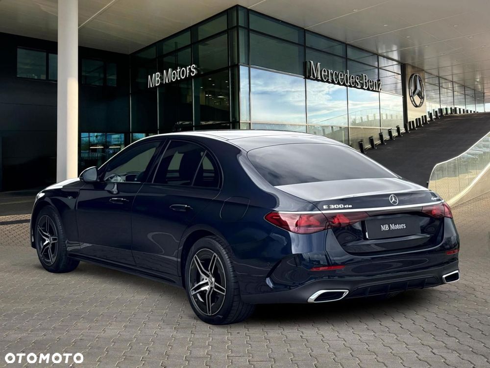 Mercedes-Benz E-Class 2025 photo 5