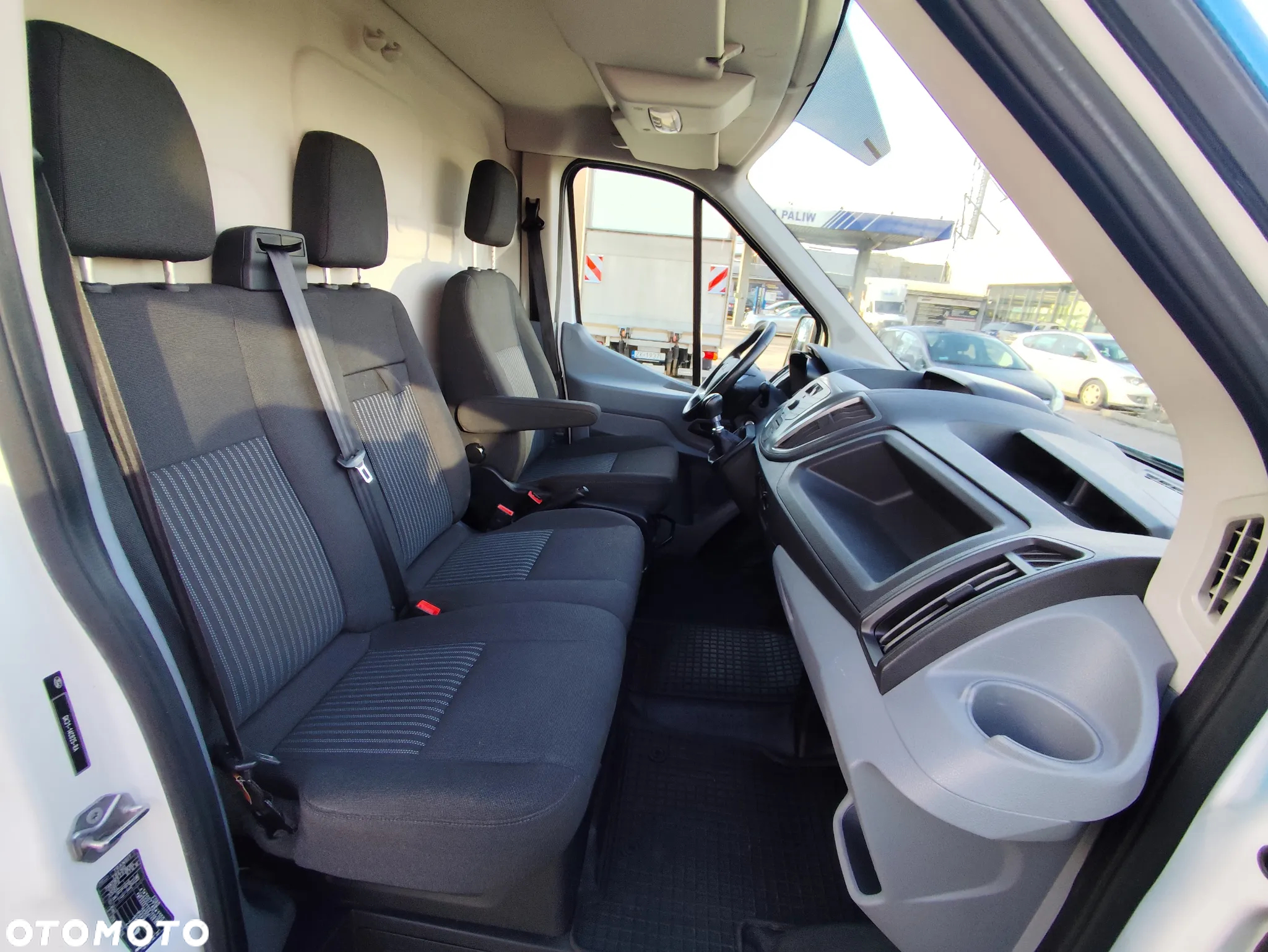 Ford Transit - 21