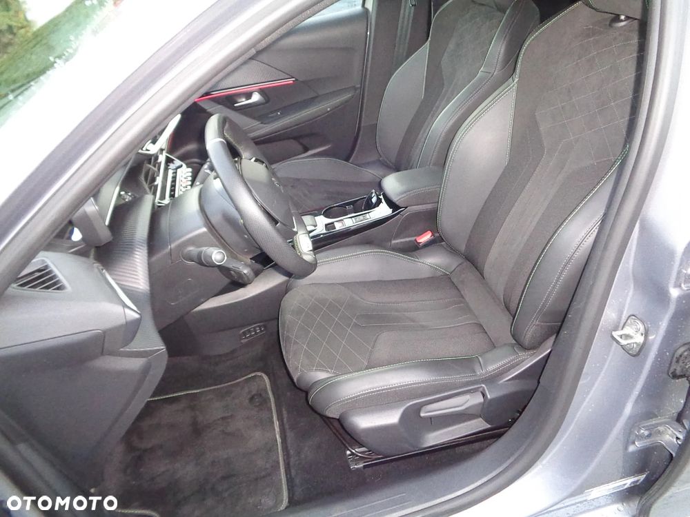 Peugeot 208 50kWh Business - 10