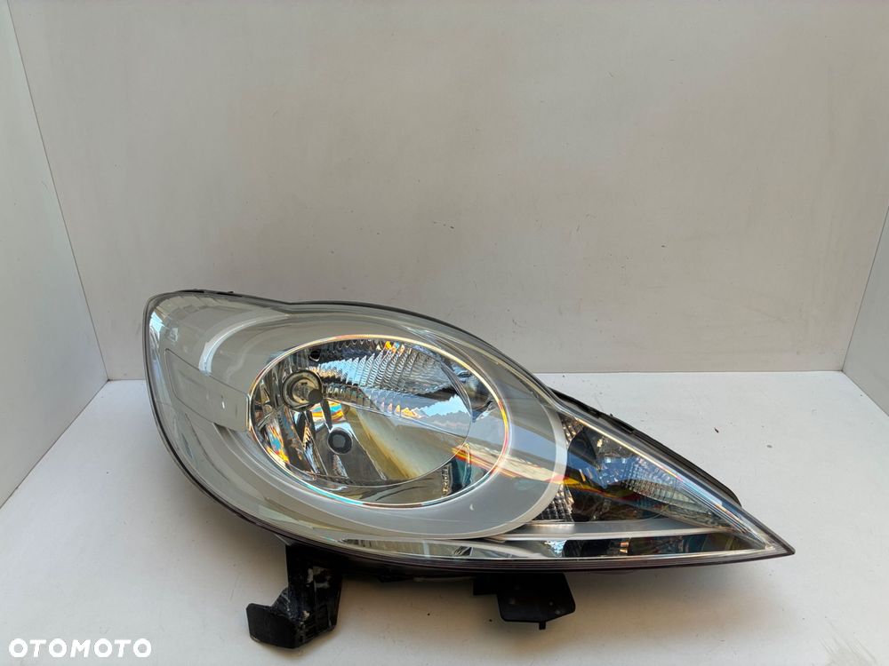 PEUGEOT 107 LAMPA PRZÓD PRZEDNIA PRAWA  EUROPA  81110-0H110 90004921 - 1