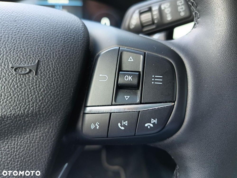 Ford Focus 1.0 EcoBoost mHEV Titanium X - 19