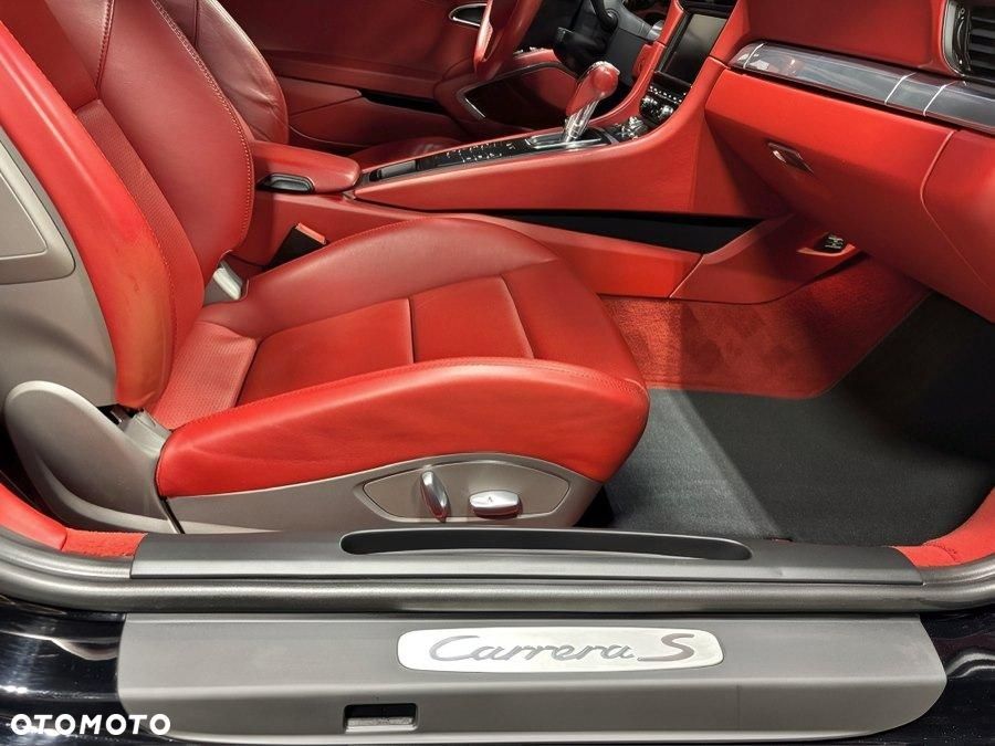 Porsche 911 Carrera S PDK - 13