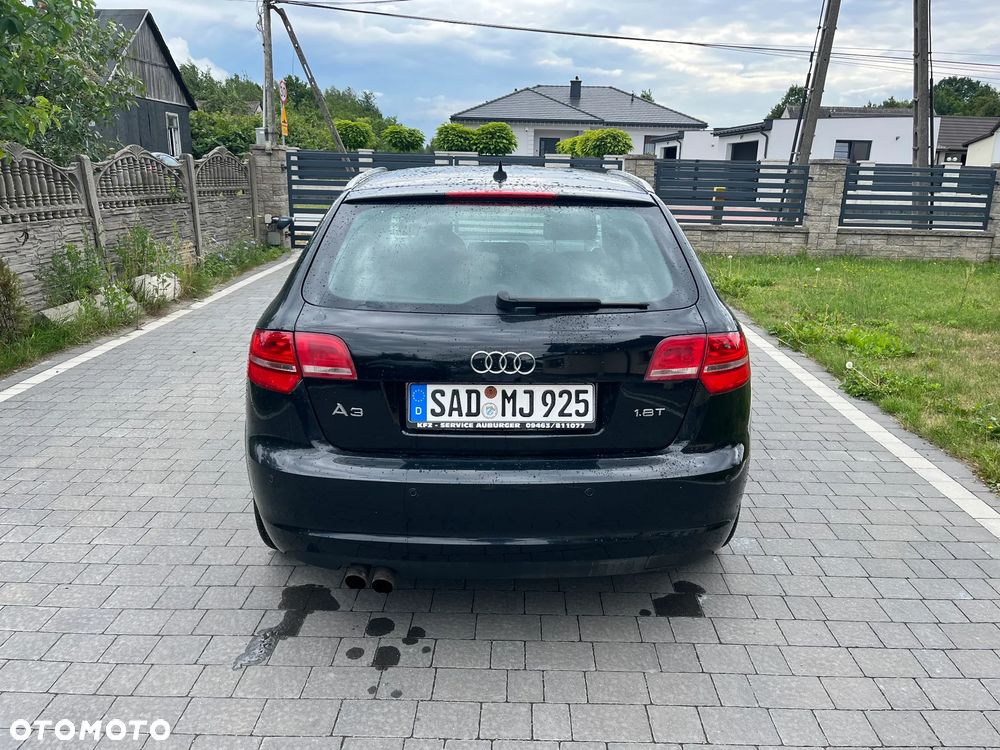Audi A3 Sportback 1.8 TFSI Attraction - 30