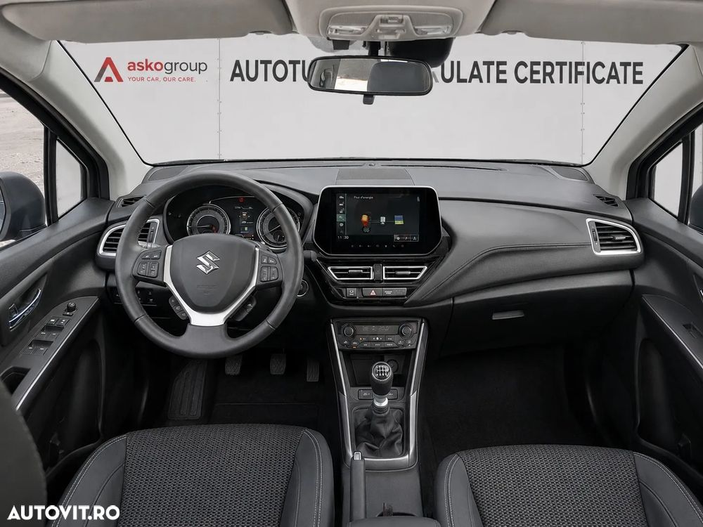 Suzuki S-Cross 1.4 Boosterjet 6MT MHEV Luxus - 16