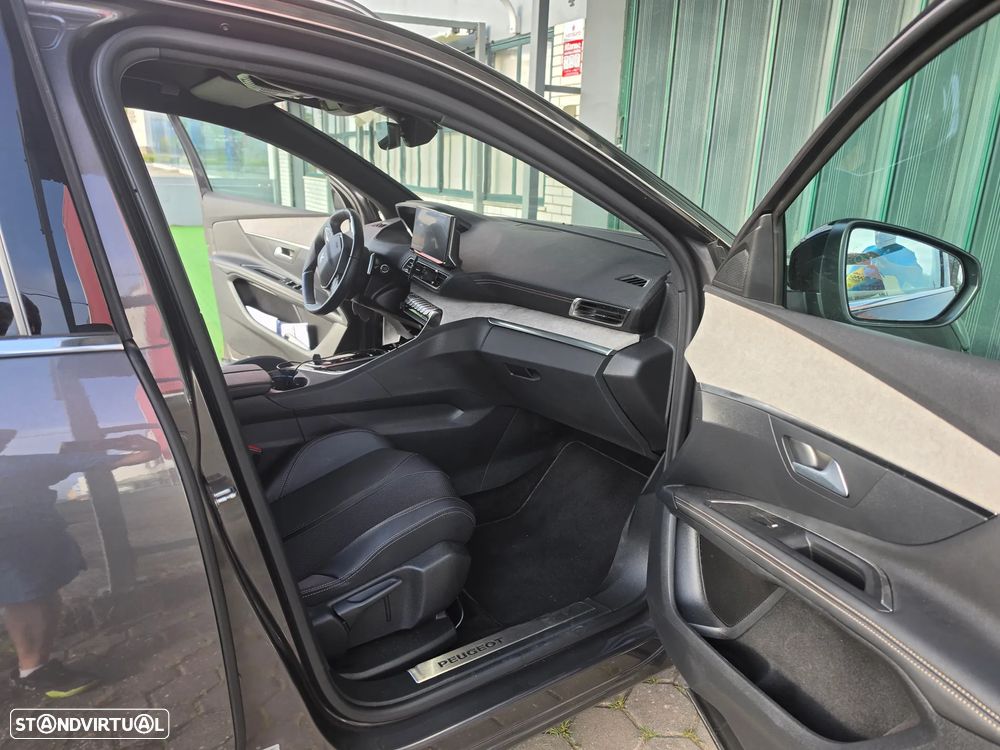 Peugeot 3008 1.5 BlueHDi GT Pack EAT8 - 15