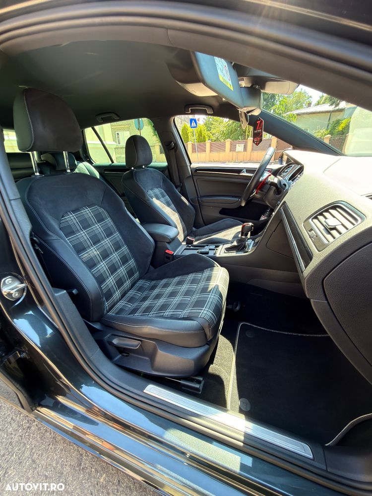 Volkswagen Golf GTD (BlueMotion Technology) DSG - 29