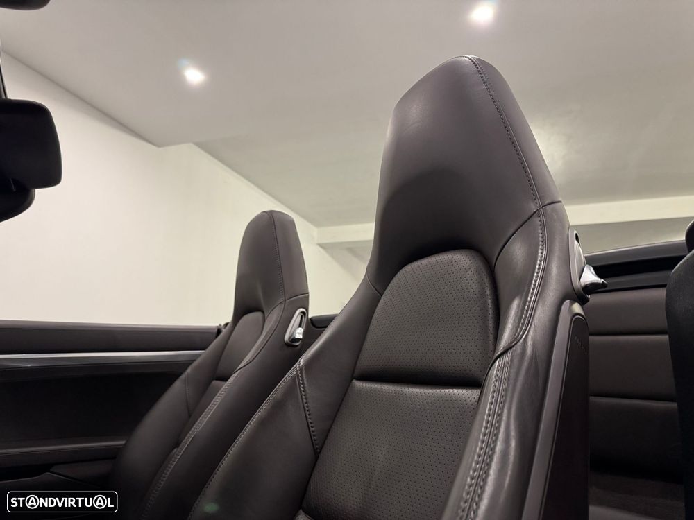 Porsche 911 (991) Carrera 2 - 34