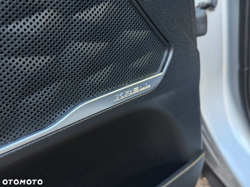 Hyundai Santa Fe 2.0 CRDi Platinum 4WD - 29