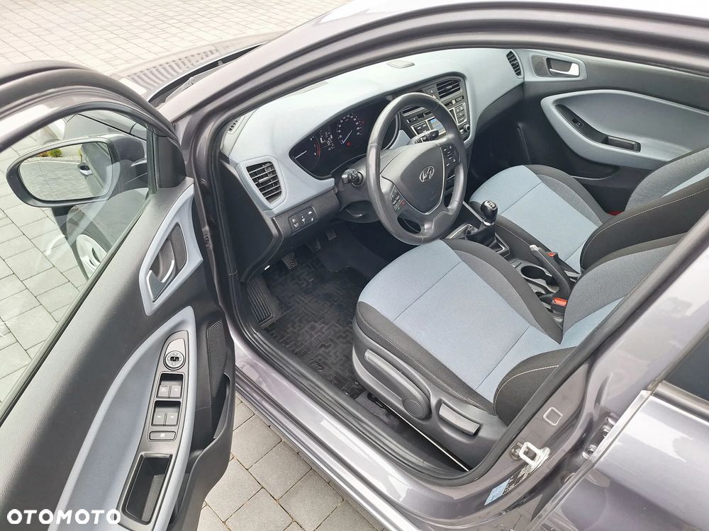 Hyundai i20 1.2 Comfort - 8