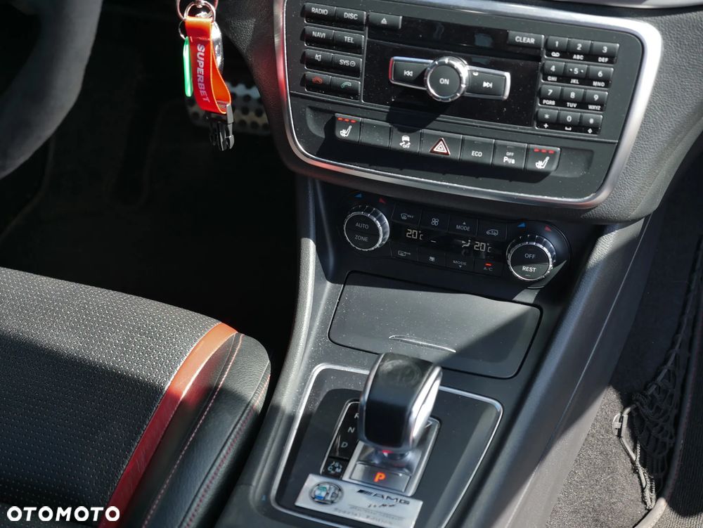 Mercedes-Benz GLA 45 AMG 4-Matic Edition 1 - 19