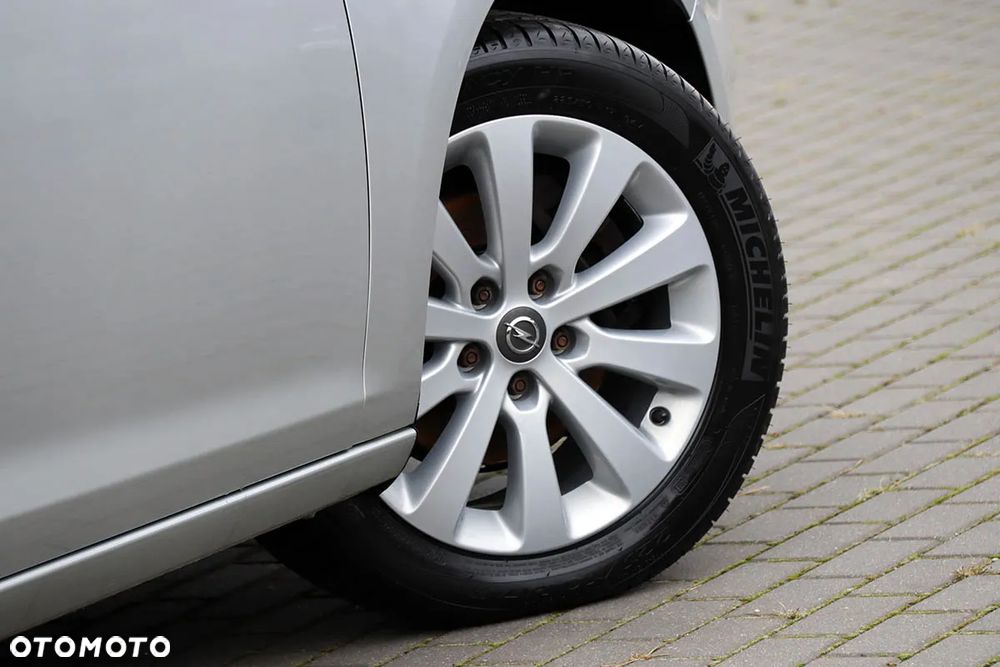 Opel Astra IV 1.7 CDTI Enjoy - 35