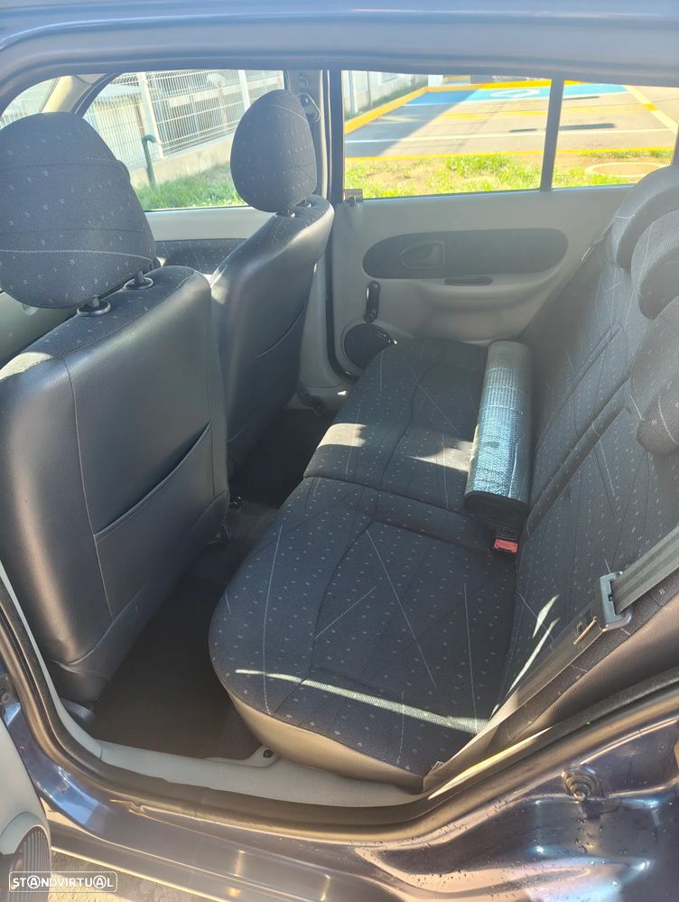 Renault Clio 1.2 16V Billabong - 5
