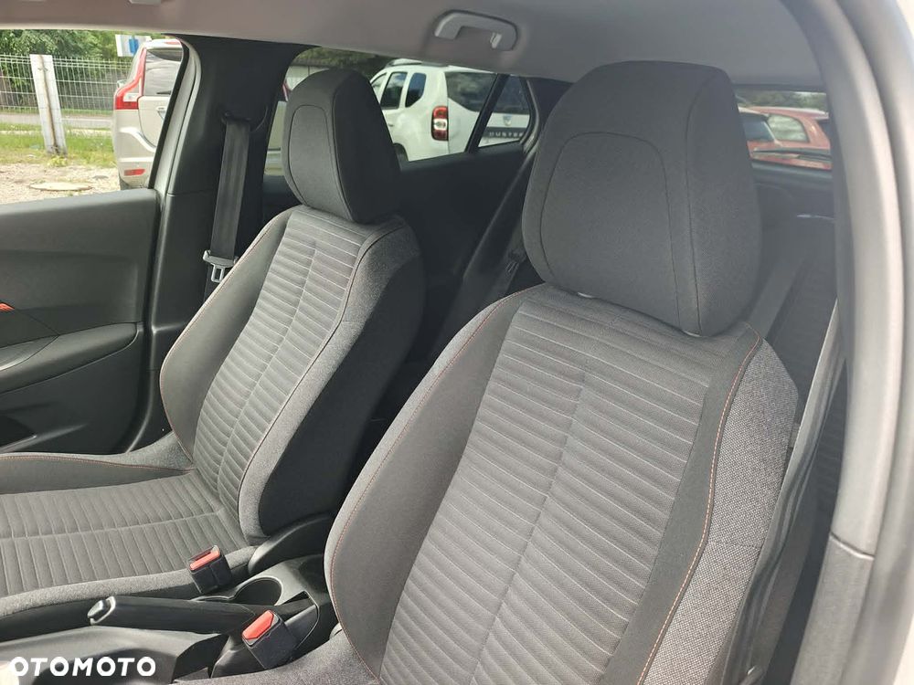 Peugeot 2008 BlueHDi 100 Active - 13