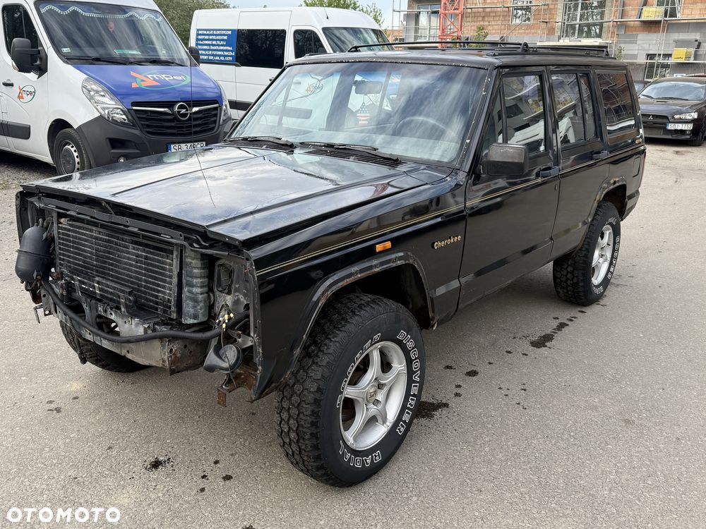 Jeep Cherokee - 7