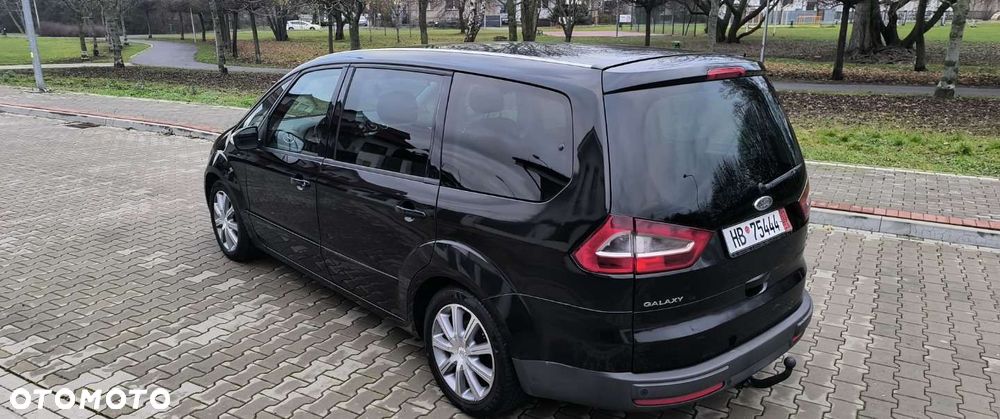 Ford Galaxy - 5