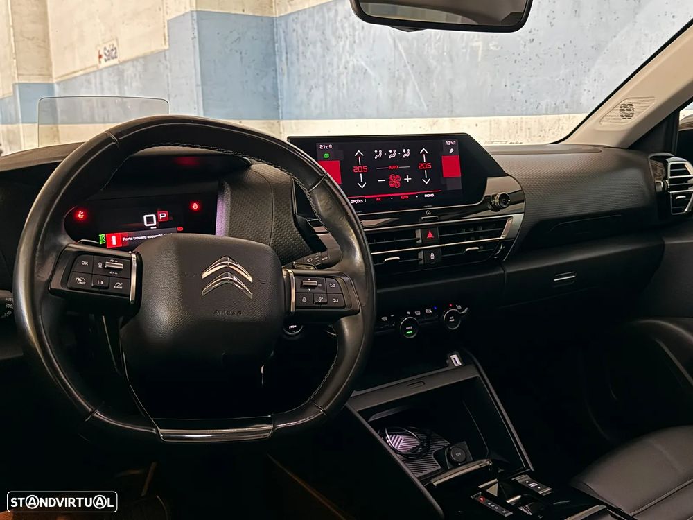 Citroën C4 PureTech 155 Stop&Start EAT8 SHINE - 4