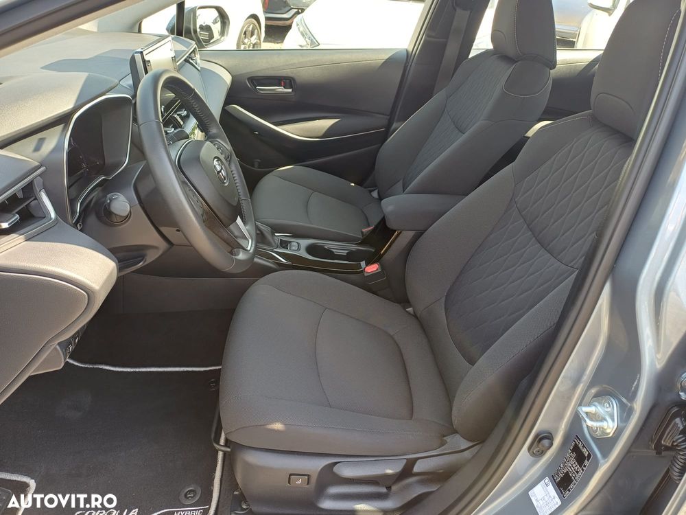 Toyota Corolla 1.8 HSD Dynamic - 10