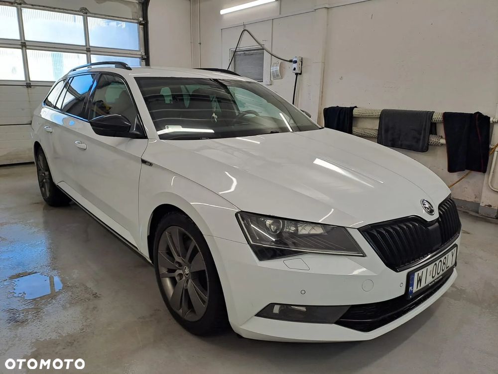 Skoda Superb 2.0 TDI 4x4 Sportline DSG - 13