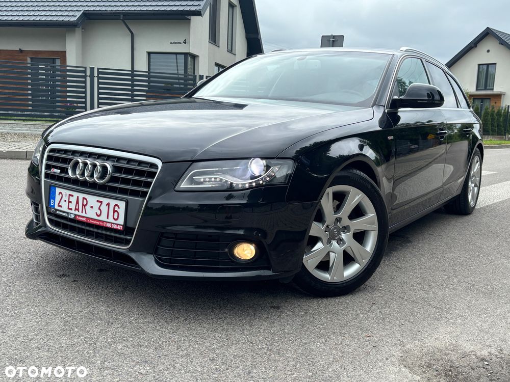Audi A4 Avant 2.0 TDI DPF S line Sportpaket - 2
