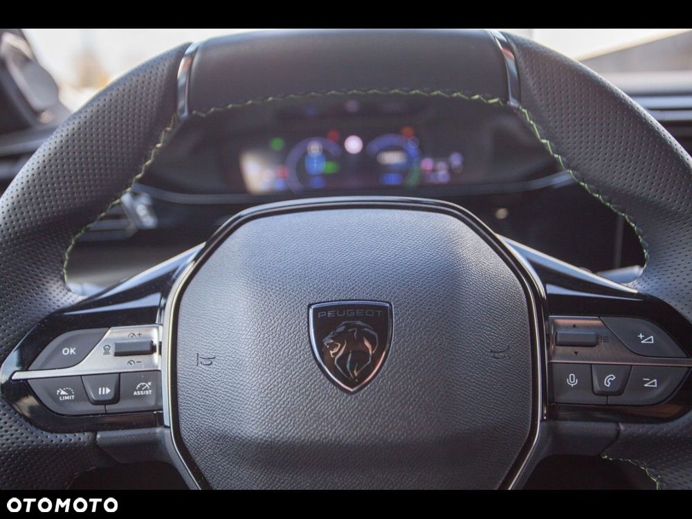 Peugeot 308 - 30