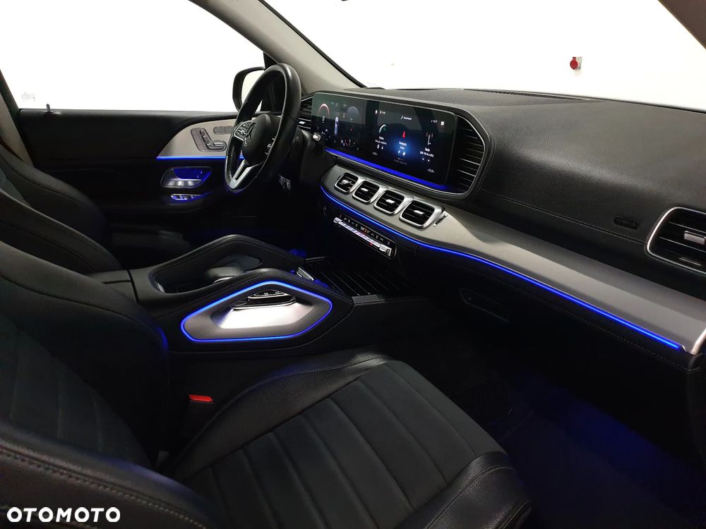 Mercedes-Benz GLE 300 d 4-Matic - 29